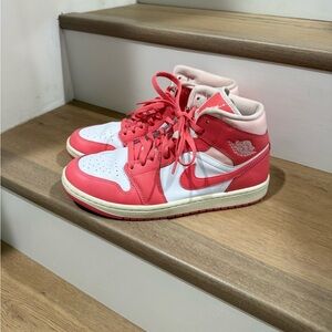 Women’s Nike Air Jordan Strawberries And Cream Pink Mid Top Sneakers Shoes 9